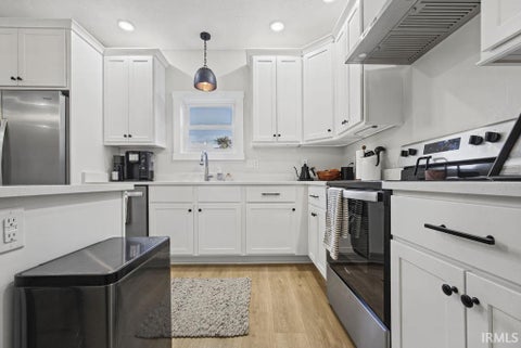 Tiny photo for 1301 S Stull Avenue, Bloomington, IN 47401 (MLS # 202644909)