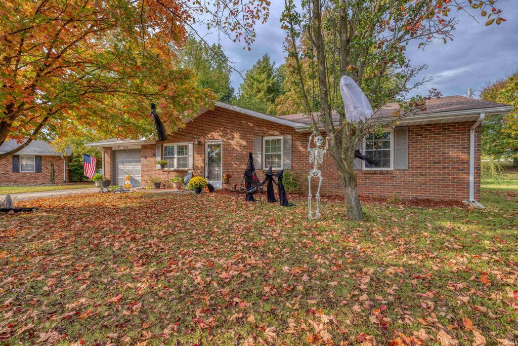 Photo of 102 Pine Meadow Court, Jasper, IN 47546 (MLS # 202642552)