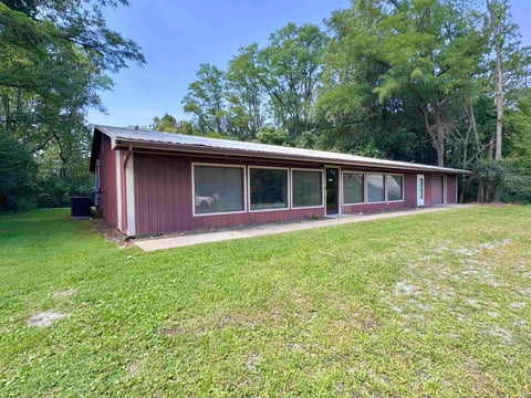 Tiny photo for 75 S Michigan Road, Burlington, IN 46915 (MLS # 202638160)