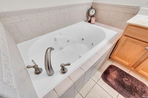 Tiny photo for 8 Kettle Circle, Lafayette, IN 47905 (MLS # 202617648)