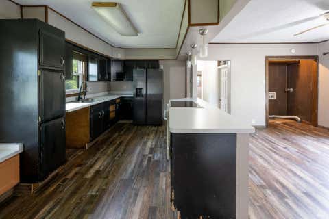 Tiny photo for 308 N Walnut Street, Columbia City, IN 46725 (MLS # 202630135)