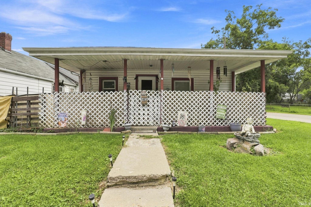 Photo of 1622 Ross Street, New Castle, IN 47362 (MLS # 202639145)