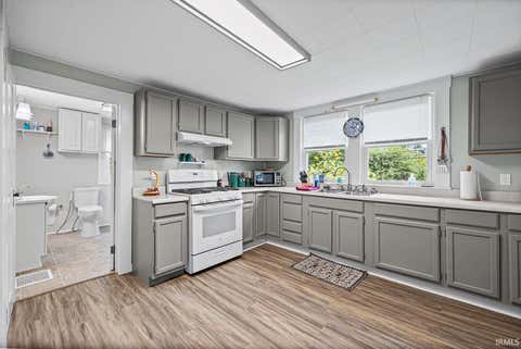 Tiny photo for 526 E Walnut Street, Greentown, IN 46936 (MLS # 202632890)