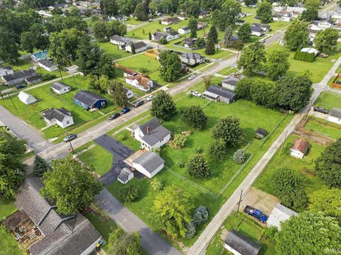 Tiny photo for 526 E Walnut Street, Greentown, IN 46936 (MLS # 202632890)
