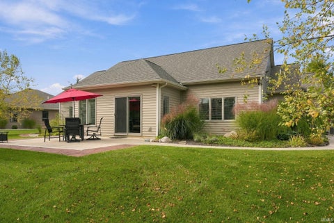 Tiny photo for 15135 Harrison Lake Cove, Fort Wayne, IN 46814 (MLS # 202642907)