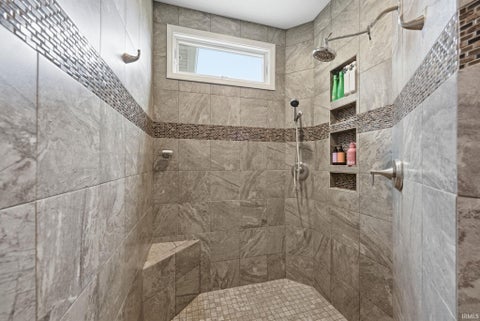 Tiny photo for 15135 Harrison Lake Cove, Fort Wayne, IN 46814 (MLS # 202642907)