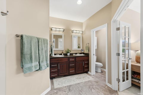Tiny photo for 15135 Harrison Lake Cove, Fort Wayne, IN 46814 (MLS # 202642907)
