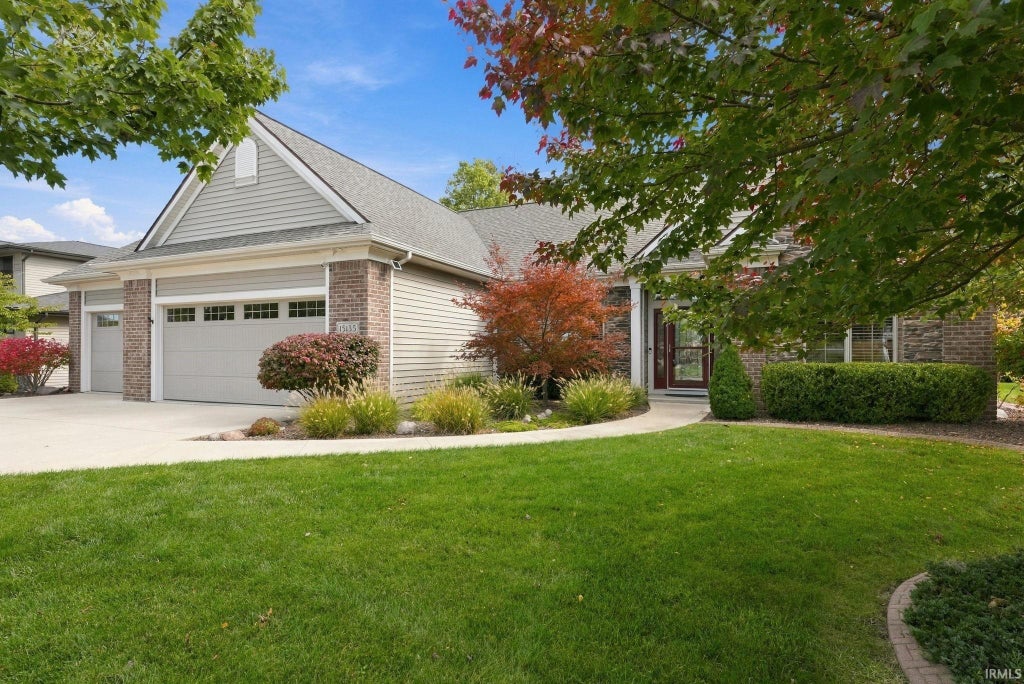 Photo of 15135 Harrison Lake Cove, Fort Wayne, IN 46814 (MLS # 202642907)