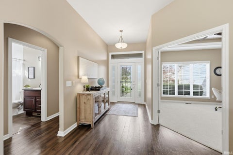 Tiny photo for 15135 Harrison Lake Cove, Fort Wayne, IN 46814 (MLS # 202642907)