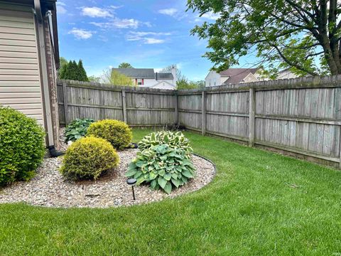 Tiny photo for 881 Boulder Way, Kokomo, IN 46902 (MLS # 202617568)