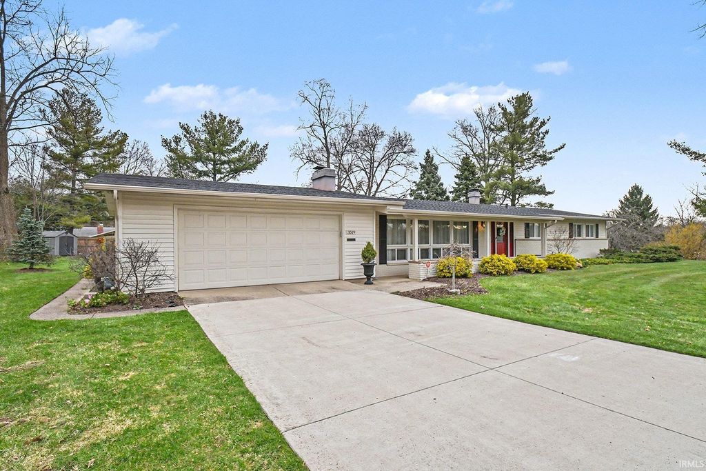 Photo of 3519 Springbrook Drive, South Bend, IN 46614 (MLS # 202610949)