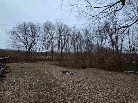 Tiny photo for 4735 Eisenhower Road, Lafayette, IN 47905 (MLS # 202548851)