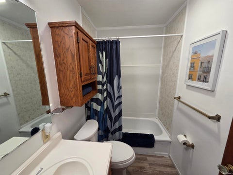 Tiny photo for 1723 E 24th Street, Muncie, IN 47302 (MLS # 202638029)