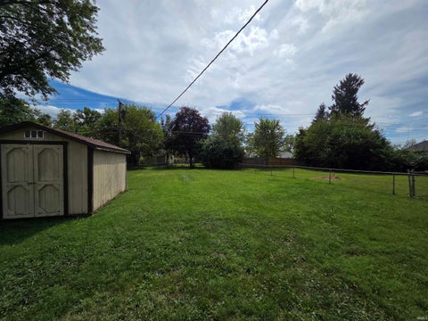 Tiny photo for 1723 E 24th Street, Muncie, IN 47302 (MLS # 202638029)