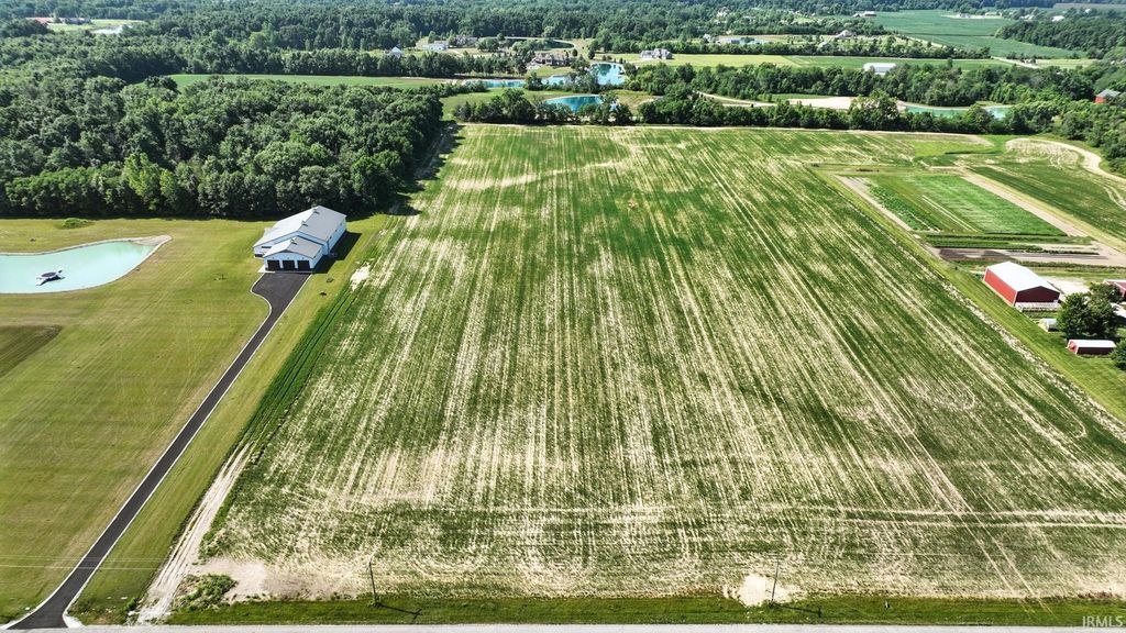 Photo of 00 W Yoder Road, Roanoke, IN 46783 (MLS # 202604531)