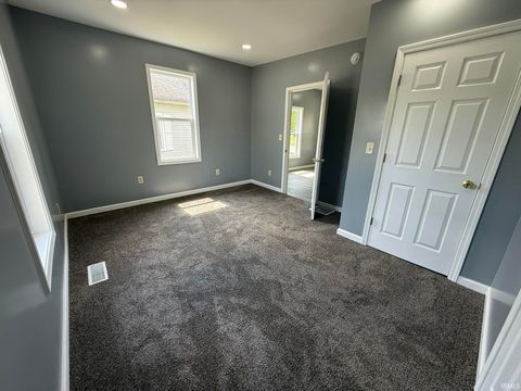 Tiny photo for 563 S Bluff Street, Monticello, IN 47960 (MLS # 202614585)