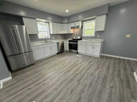 Tiny photo for 563 S Bluff Street, Monticello, IN 47960 (MLS # 202614585)