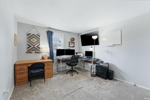 Tiny photo for 10018 Quachita Court, Fort Wayne, IN 46804 (MLS # 202612178)