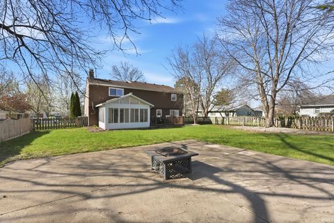 Tiny photo for 10018 Quachita Court, Fort Wayne, IN 46804 (MLS # 202612178)