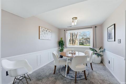 Tiny photo for 10018 Quachita Court, Fort Wayne, IN 46804 (MLS # 202612178)