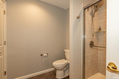 Tiny photo for 3528 S Glasgow Circle, Bloomington, IN 47403 (MLS # 202624711)