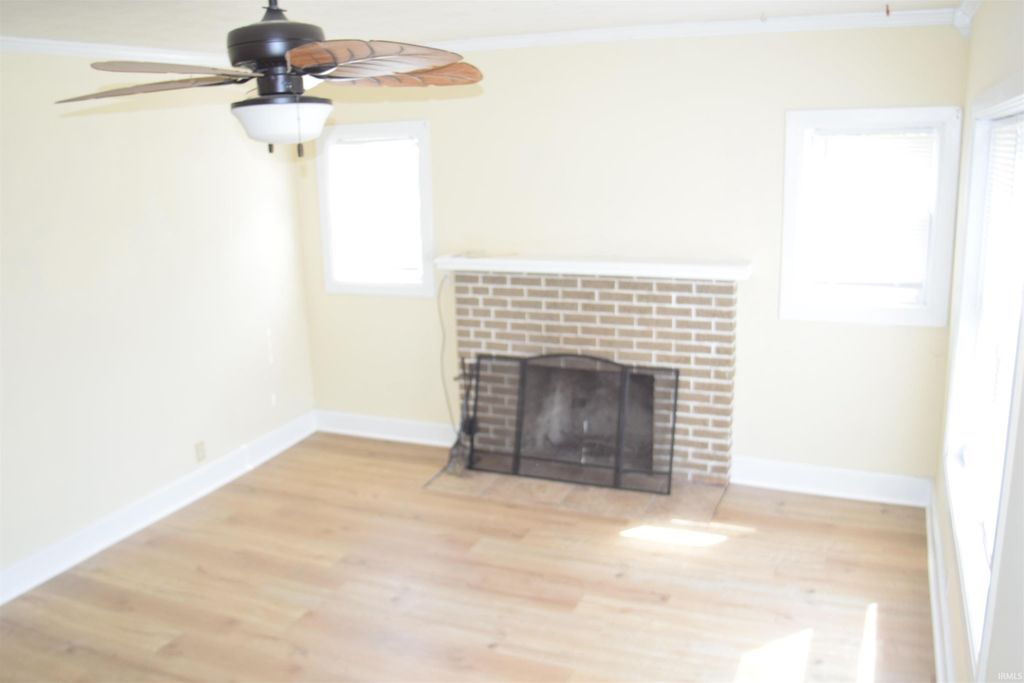 Photo of 1113 W Oak Street, Mitchell, IN 47446 (MLS # 202615357)