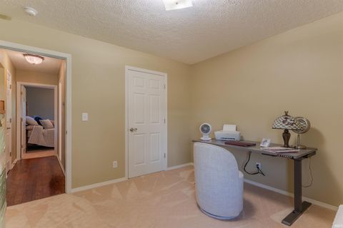 Tiny photo for 6007 Stardance Pointe, Evansville, IN 47715 (MLS # 202618420)