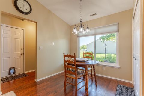 Tiny photo for 6007 Stardance Pointe, Evansville, IN 47715 (MLS # 202618420)