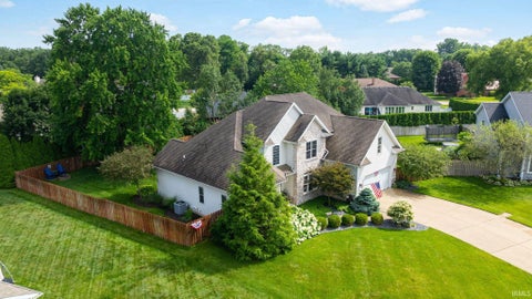 Tiny photo for 3611 Fox Court, Elkhart, IN 46514 (MLS # 202627498)