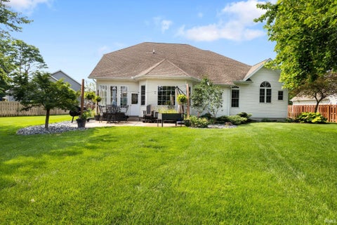 Tiny photo for 3611 Fox Court, Elkhart, IN 46514 (MLS # 202627498)
