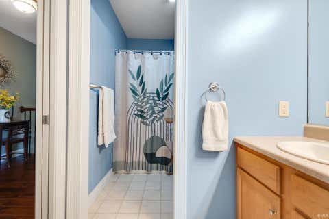 Tiny photo for 3611 Fox Court, Elkhart, IN 46514 (MLS # 202627498)