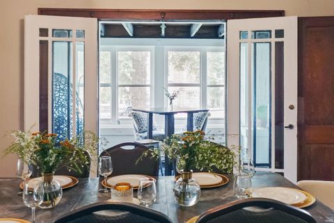 Tiny photo for 929 W Colfax Avenue, South Bend, IN 46601 (MLS # 202612046)