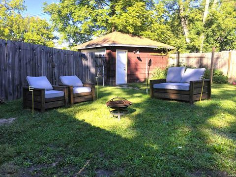 Tiny photo for 929 W Colfax Avenue, South Bend, IN 46601 (MLS # 202612046)