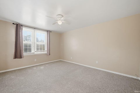 Tiny photo for 420 W Perkins Street, Hartford City, IN 47348 (MLS # 202642311)