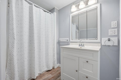 Tiny photo for 420 W Perkins Street, Hartford City, IN 47348 (MLS # 202642311)