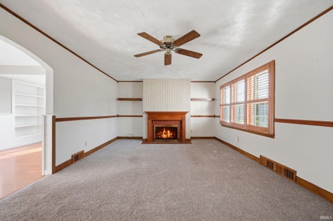Tiny photo for 420 W Perkins Street, Hartford City, IN 47348 (MLS # 202642311)