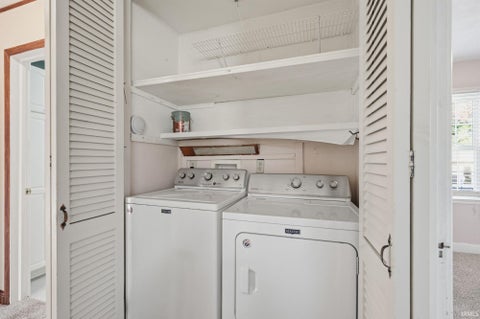 Tiny photo for 420 W Perkins Street, Hartford City, IN 47348 (MLS # 202642311)