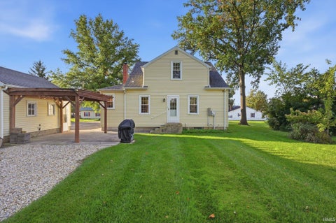 Tiny photo for 420 W Perkins Street, Hartford City, IN 47348 (MLS # 202642311)