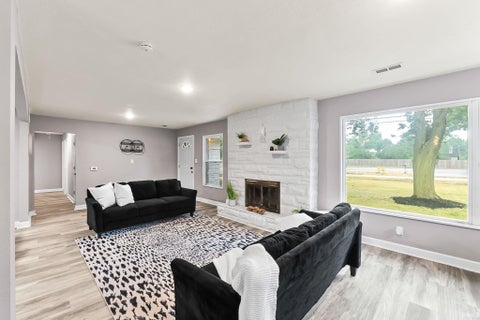 Tiny photo for 5857 Stellhorn Road, Fort Wayne, IN 46815 (MLS # 202630769)
