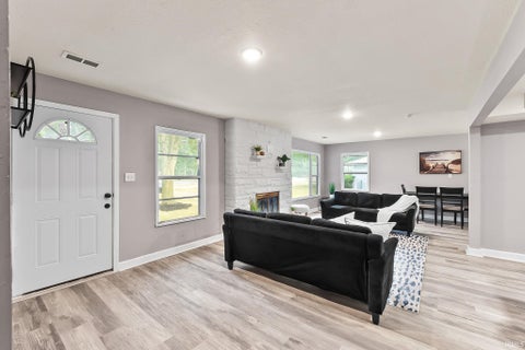 Tiny photo for 5857 Stellhorn Road, Fort Wayne, IN 46815 (MLS # 202630769)