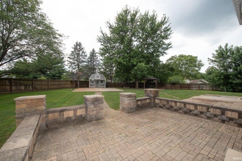 Tiny photo for 2410 Farmington Place, Lafayette, IN 47905 (MLS # 202627976)