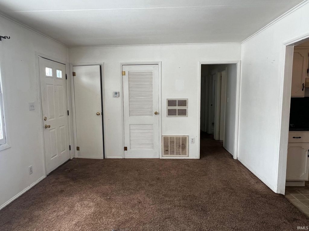 Photo of 1113 E Fischer St, Kokomo, IN 46901 (MLS # 202603847)