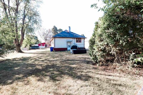 Tiny photo for 728 E Broadway Street, Kokomo, IN 46901 (MLS # 202540520)