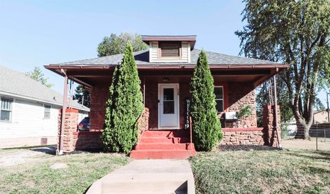 Photo of 728 E Broadway Street, Kokomo, IN 46901 (MLS # 202540520)