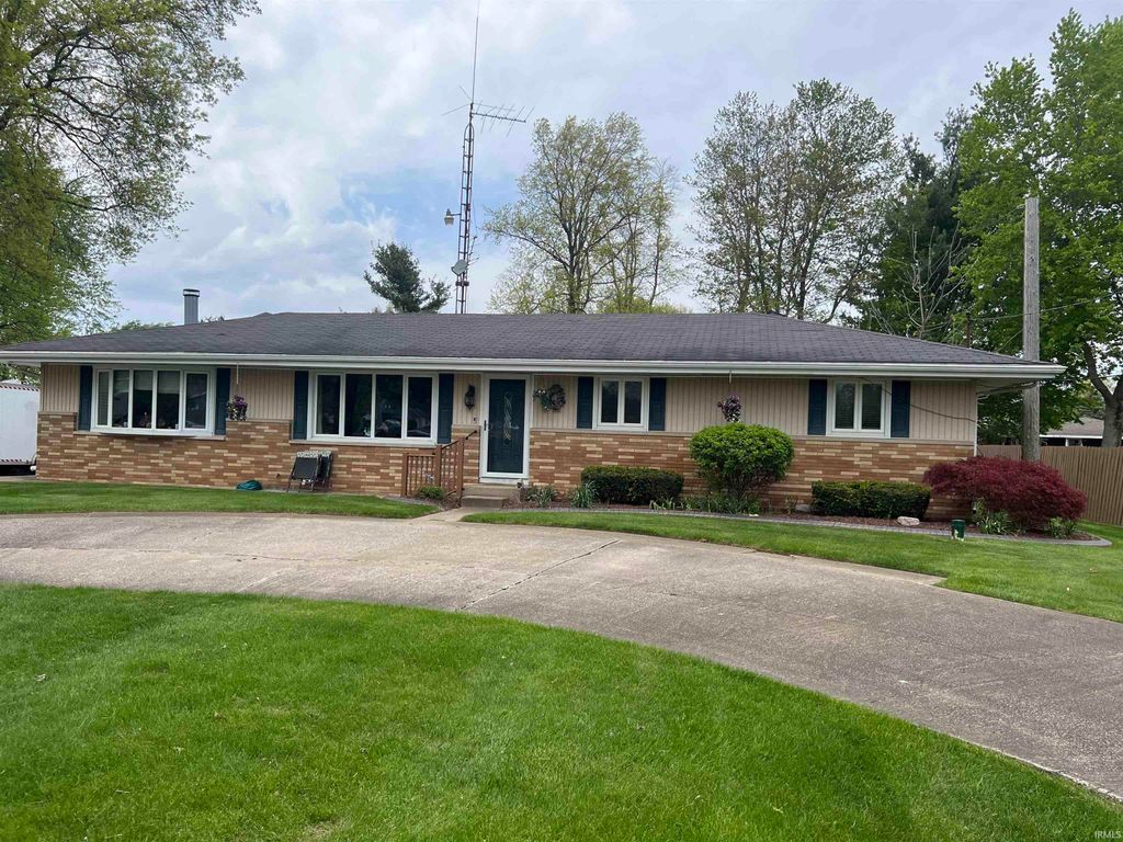 Photo of 12525 Day Road, Mishawaka, IN 46545 (MLS # 202617152)