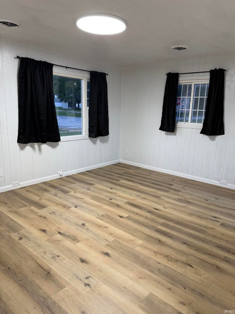 Tiny photo for 425 Monroe Avenue, Peru, IN 46970 (MLS # 202636565)