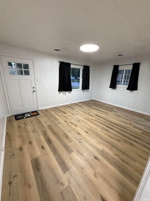 Tiny photo for 425 Monroe Avenue, Peru, IN 46970 (MLS # 202636565)