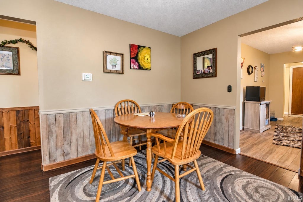 Photo of 3460 E Country Lane, Knox, IN 46534 (MLS # 202640166)