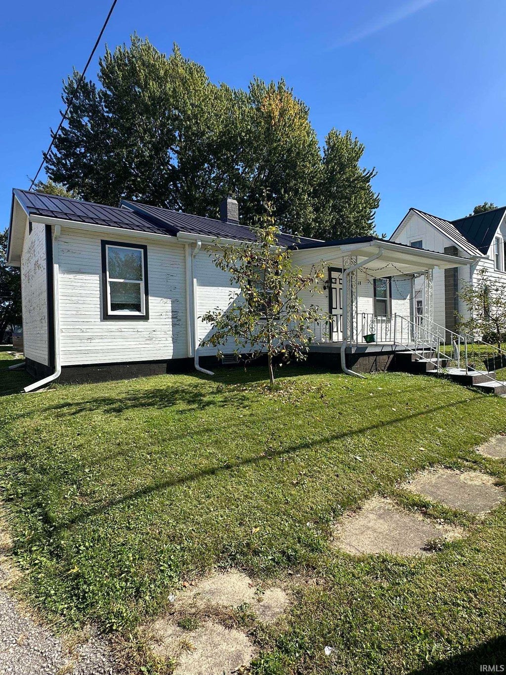 Photo of 618 N West Street, Winchester, IN 47394 (MLS # 202641298)
