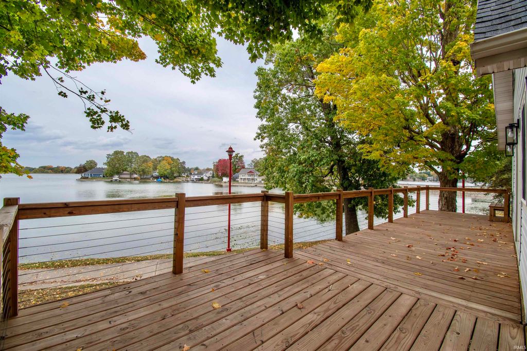 Photo of 109 Park Drive, Rome City, IN 46784 (MLS # 202543379)